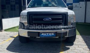 foto de Autos marca Ford seminuevo modelo F150 RC año 2013 en Cumbayá