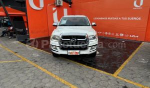 foto de Autos marca ZX AUTO seminuevo modelo TERRALORD año 2022 en Portoviejo