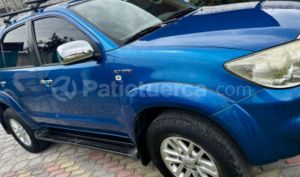 foto de Autos marca Toyota seminuevo modelo Fortuner 2.7 año 2010 en Quito