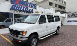 foto de Autos marca Ford seminuevo modelo E 350 año 2004