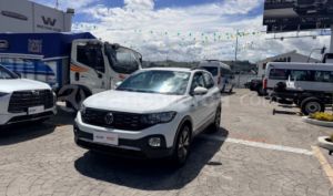 foto de Autos marca Volkswagen seminuevo modelo T-CROSS CONFORTLINE año 2024