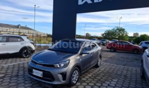 foto de Autos marca Kia seminuevo modelo Soluto LX año 2026