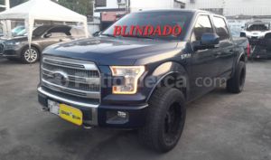foto de Autos marca Ford seminuevo modelo F150 Platinum año 2016