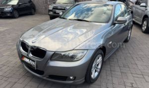foto de Autos marca BMW seminuevo modelo 320i año 2011 en Ambato