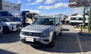 foto de Autos marca Volkswagen seminuevo modelo Tiguan Trendline año 2020