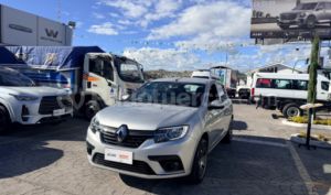 foto de Autos marca Renault seminuevo modelo Sandero Zen Fase II año 2020 en Ambato