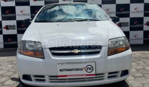 foto de Autos marca Chevrolet seminuevo modelo Aveo Family año 2018 en Ambato