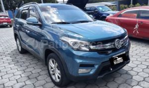 foto de Autos marca DongFeng seminuevo modelo Glory 560 año 2022 en Quito