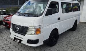 Nissan Urvan 2011