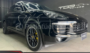 Porsche Cayenne 2016