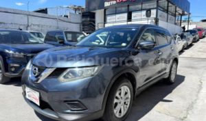 foto de Autos marca Nissan seminuevo modelo X-Trail Sense año 2015 en Quito