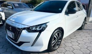 foto de Autos marca Peugeot seminuevo modelo 208 año 2023