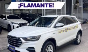 foto de Autos marca Shineray seminuevo modelo SWM G01 año 2023