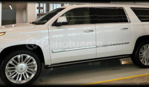 foto de Autos marca Cadillac seminuevo modelo Escalade año 2018