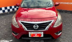 Nissan Versa 2015