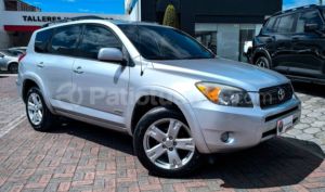 foto de Autos marca Toyota seminuevo modelo RAV 4 año 2007 en Ambato
