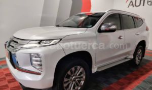 foto de Autos marca Mitsubishi seminuevo modelo Montero Sport año 2022