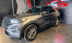 foto de Autos marca Ford seminuevo modelo Explorer XLT año 2021