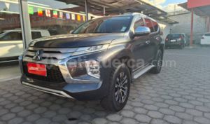 foto de Autos marca Mitsubishi seminuevo modelo Montero Sport Diesel año 2023 en Quito