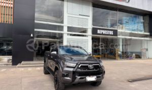 foto de Autos marca Toyota seminuevo modelo NEW HILUX 2.4 CD 4X4 año 2022