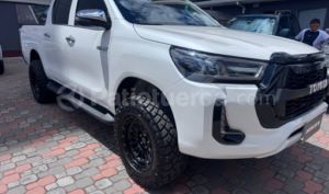 foto de Autos marca Toyota seminuevo modelo Hilux CD 4x2 año 2027