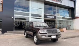 foto de Autos marca Toyota seminuevo modelo Land Cruiser 100 año 2004