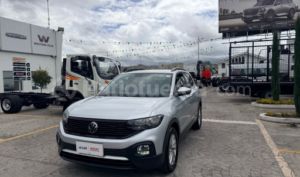 foto de Autos marca Volkswagen seminuevo modelo T-Cross  Trendline año 2022 en Ambato