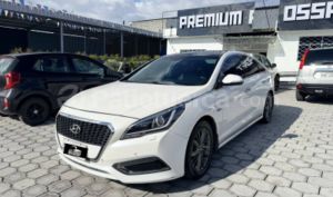 foto de Autos marca Hyundai seminuevo modelo Sonata Fe año 2017 en Quito