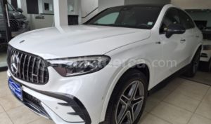 foto de Autos marca Mercedes Benz seminuevo modelo GLC 300 COUPE AMG LINE año 2024 en Quito
