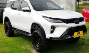 foto de Autos marca Toyota seminuevo modelo Fortuner 2.7 año 2026 en Atuntaqui