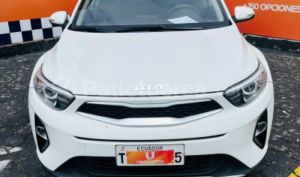 foto de Autos marca Kia seminuevo modelo Stonic LX año 2023 en Quito