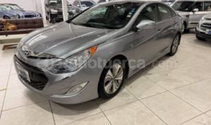 foto de Autos marca Hyundai seminuevo modelo Sonata Hybrid año 2015 en Quito