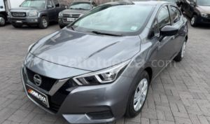 foto de Autos marca Nissan seminuevo modelo Versa Sense año 2023 en Ambato