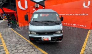 foto de Autos marca Kia seminuevo modelo Pregio año 2002