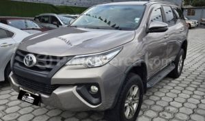 foto de Autos marca Toyota seminuevo modelo New Fortuner año 2020 en Quito