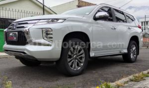 foto de Autos marca Mitsubishi seminuevo modelo Montero Sport año 2024 en Quito