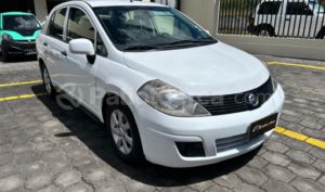 foto de Autos marca Nissan seminuevo modelo Tiida año 2015 en Quito