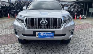 foto de Autos marca Toyota seminuevo modelo Land Cruiser Prado VX año 2018