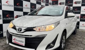 foto de Autos marca Toyota seminuevo modelo Yaris año 2020 en Ambato