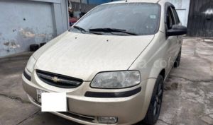 foto de Autos marca Chevrolet seminuevo modelo Aveo Family año 2014 en Quito