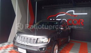 foto de Autos marca Jeep seminuevo modelo Compass año 2017 en Guayaquil