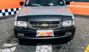 foto de Autos marca Chevrolet seminuevo modelo LUV CD año 2001 en Quito