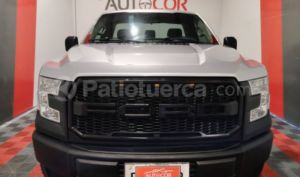 foto de Autos marca Ford seminuevo modelo F150 DC 4X2 año 2017 en Quito