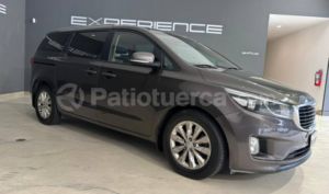 foto de Autos marca Kia seminuevo modelo Carnival año 2016
