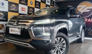 foto de Autos marca Mitsubishi seminuevo modelo Montero Sport año 2023 en Quito
