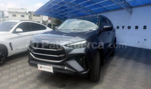 foto de Autos marca Isuzu seminuevo modelo MU-X año 2027