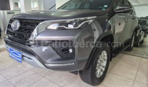 foto de Autos marca Toyota seminuevo modelo Fortuner 4.0 año 2026 en Quito