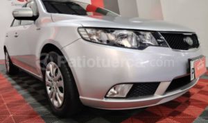 Kia Cerato Forte 2010