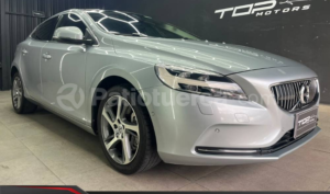 Volvo V40 2018