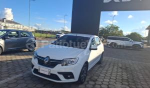 Renault Logan zen fase II 2021